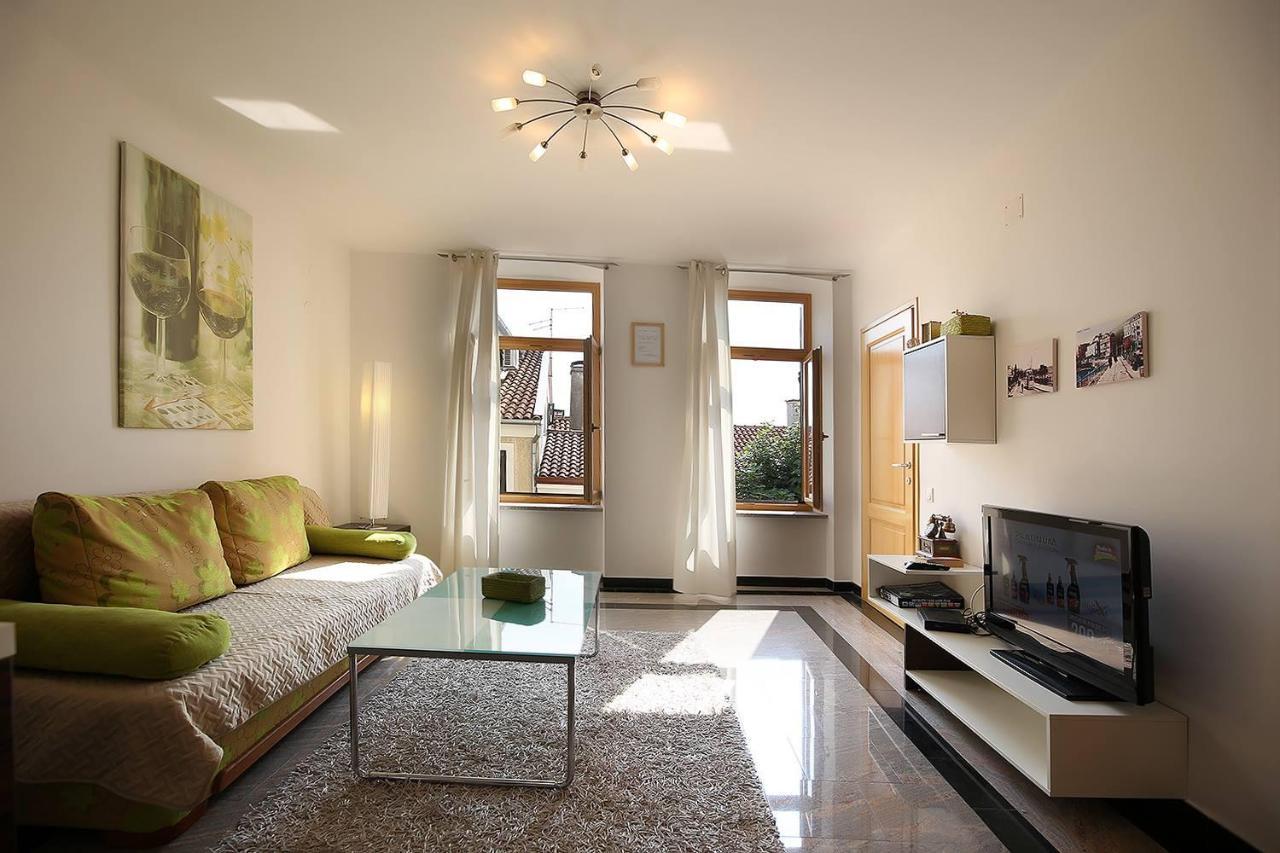 Stadthaus Briski Apartment *
